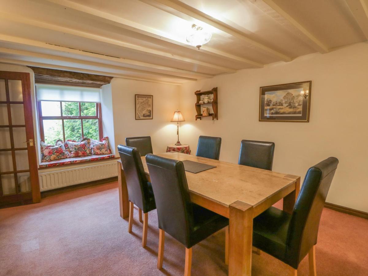1 Cherry Tree Cottage Millom Exterior photo